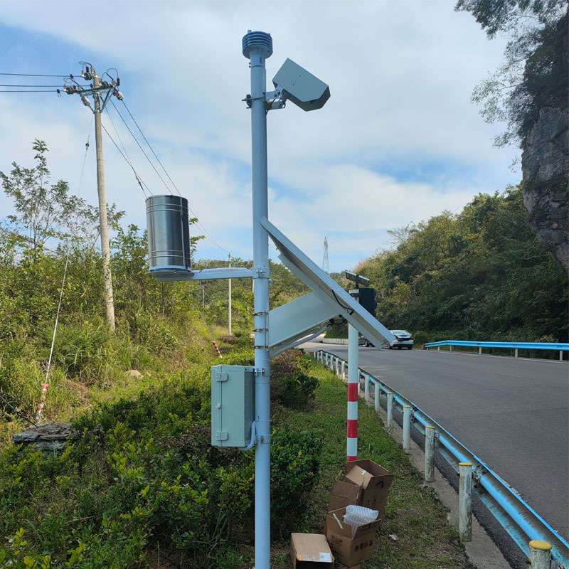 ​​路面状况检测仪——路面的“光谱密码”